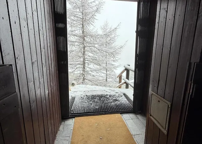 Giorgio's Retreat In Cervinia Брей-Червінія